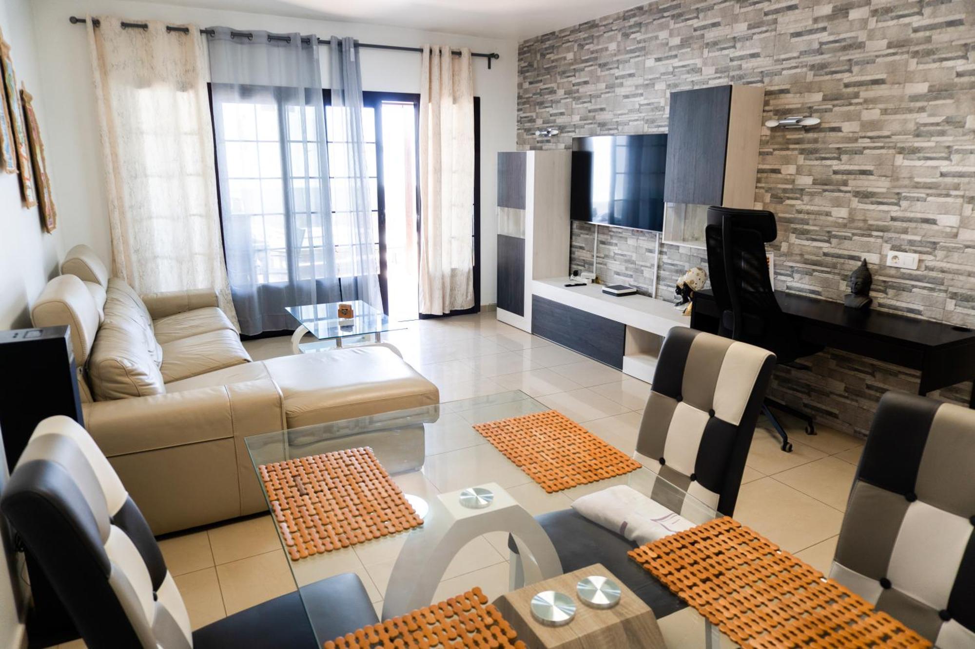 Beautiful And Luxurious Villa With Heated Pool And Free Wi-Fi In Playa Blanca. Exterior foto