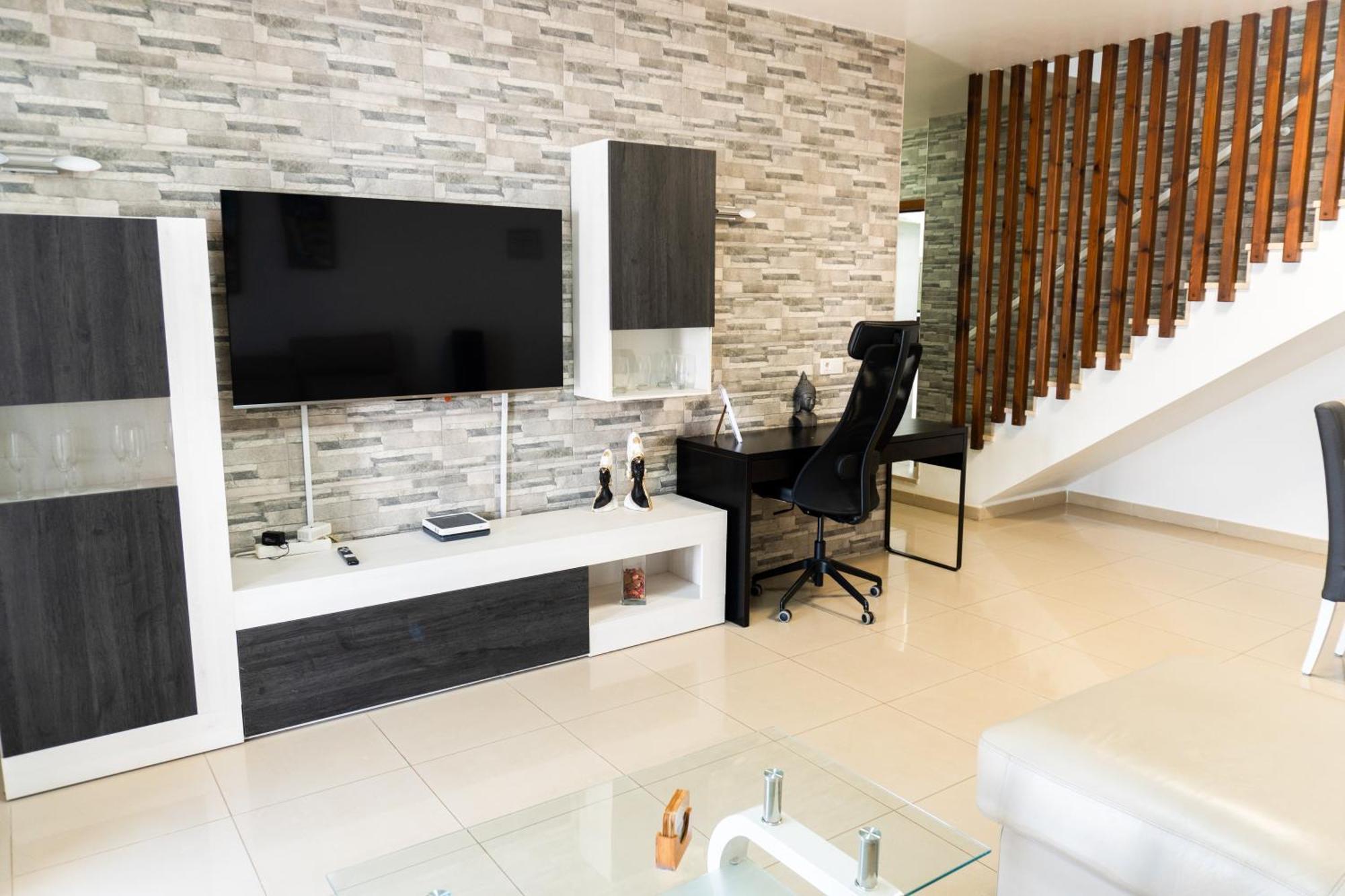 Beautiful And Luxurious Villa With Heated Pool And Free Wi-Fi In Playa Blanca. Exterior foto
